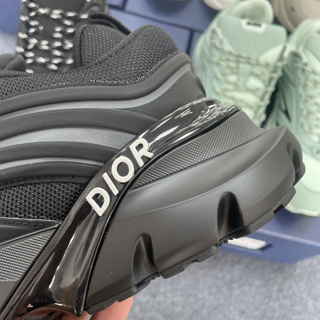 Dior B44 Blade Sneaker Black Technical Mesh And Black Technical Fabric 3sn306zzy_h981 (9) - www.newkick.vip